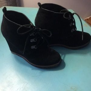 Steve Madden Ankle Bootie